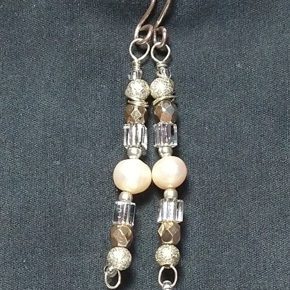 CCLHMHLLC Wired Jewellery Designs - Picture 4 of 4